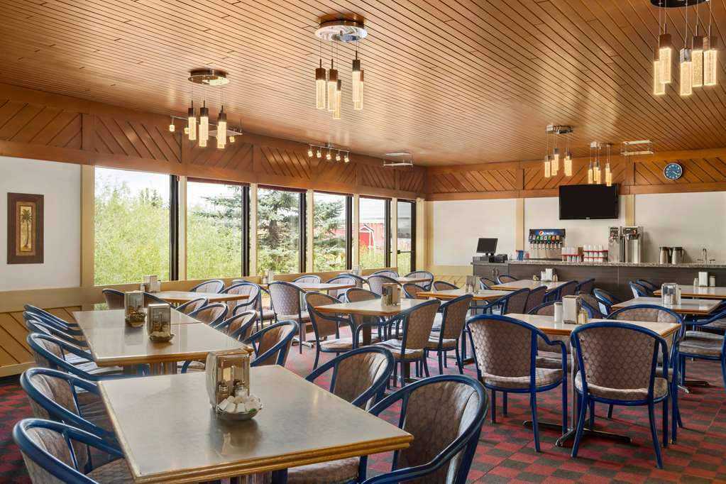Travelodge Hanna Canada Grey Restoran foto